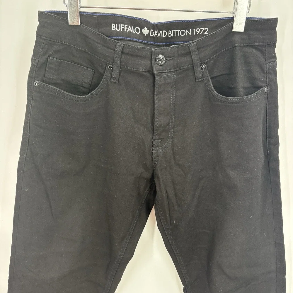 NWOT Buffalo David Bitton Ash-X Slim Stretch Black Jeans - 33x30